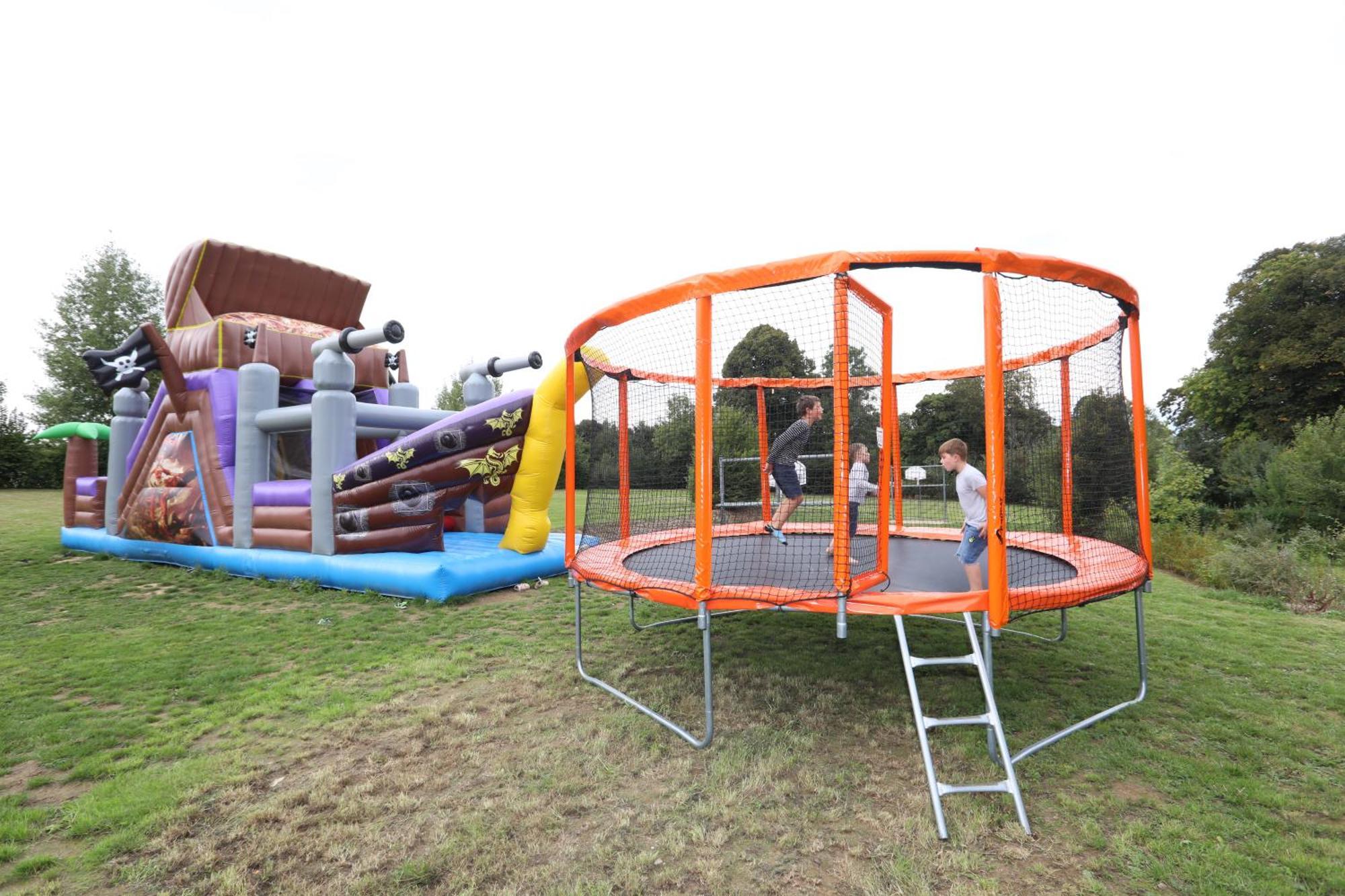 Mobil Home Xxl 4 Chambres - Camping Le Clos Cacheleux Miannay Exteriér fotografie